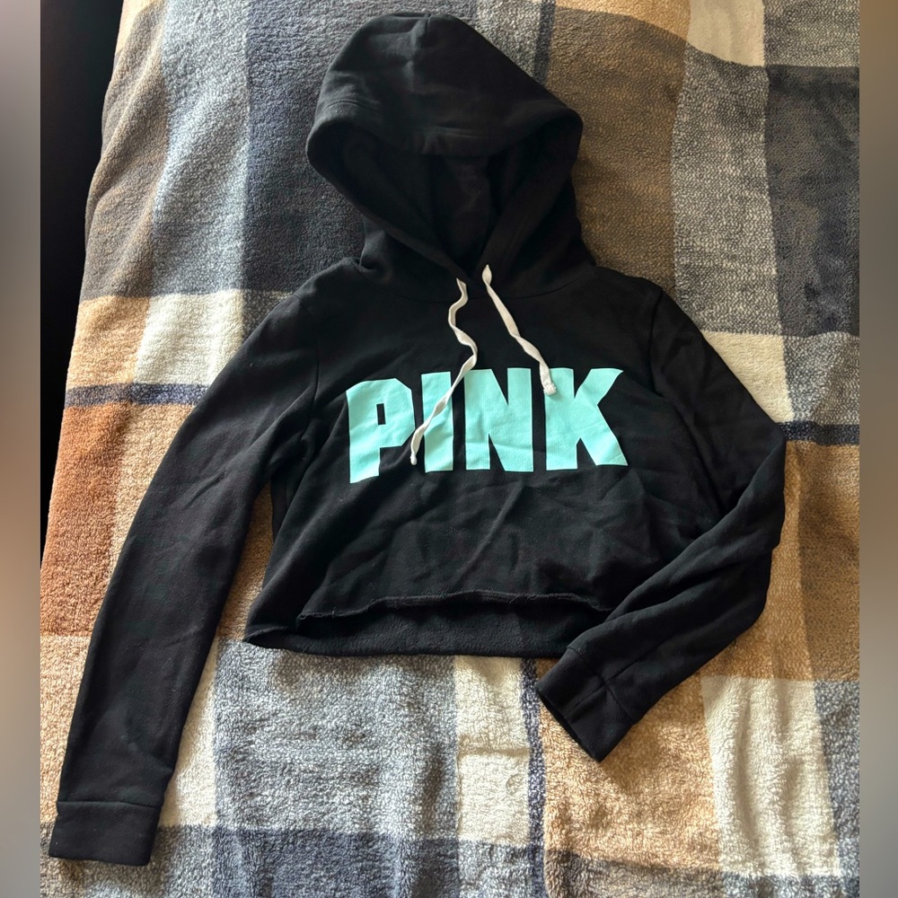PINK Victoria's Secret Black Cropped Sweater